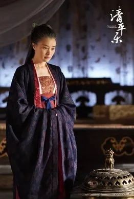 陈乃珊，一位传奇女性的辉煌人生