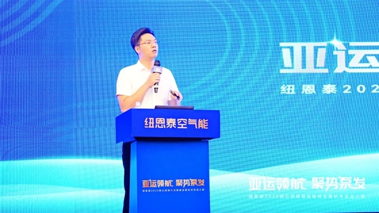 泳坛荣耀交流群，见证夺金的辉煌时刻