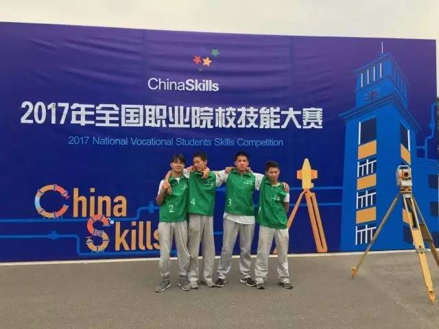 新澳门继军风采，高清大图展现时代精神新奥门户网
